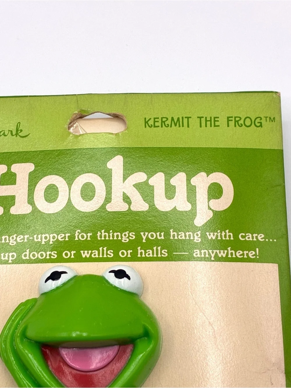 Rare Vintage Hallmark Hookup Kermit Frog Hang In There Wall Hook Carded 1979